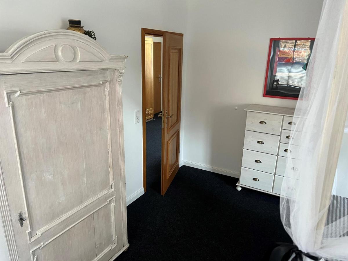 Hubertushaus Lägenhet Burgen  Exteriör bild